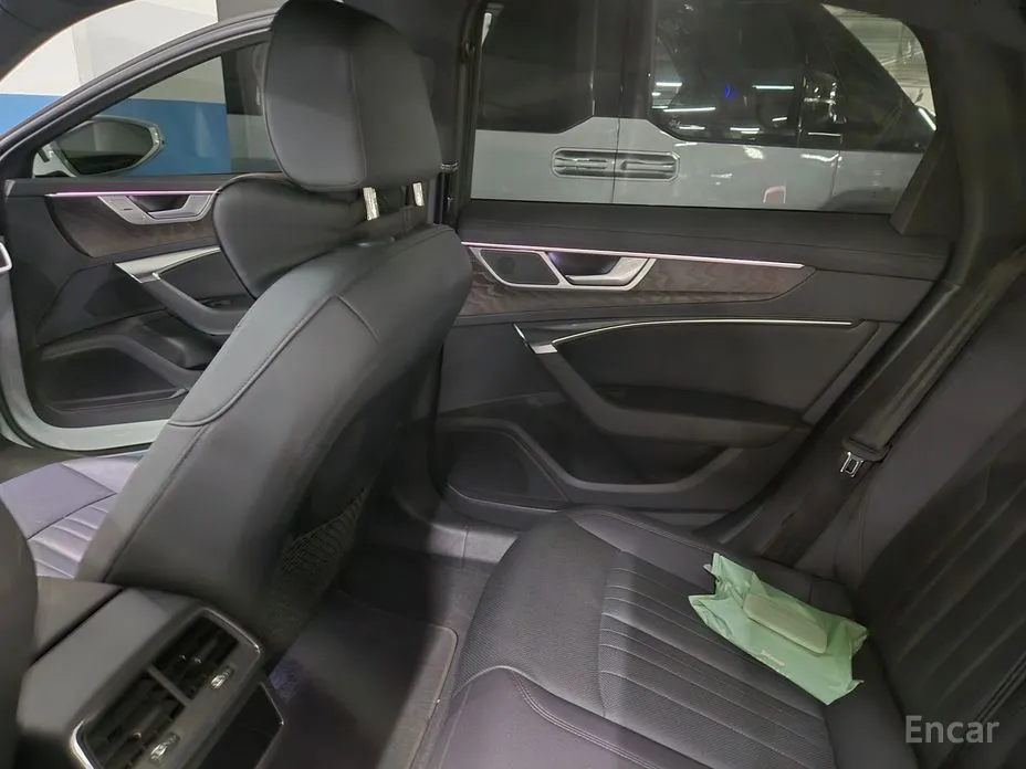 Audi A6 2019 45 TFSI Quattro Premium