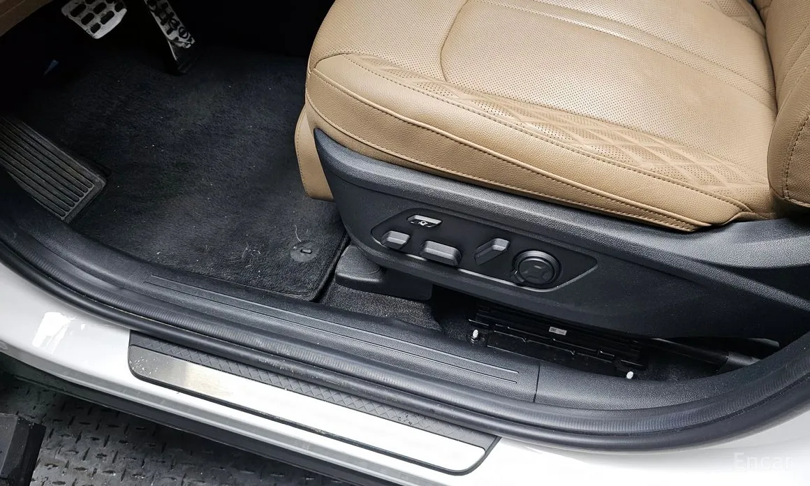 Фото 33 - Kia Sorento