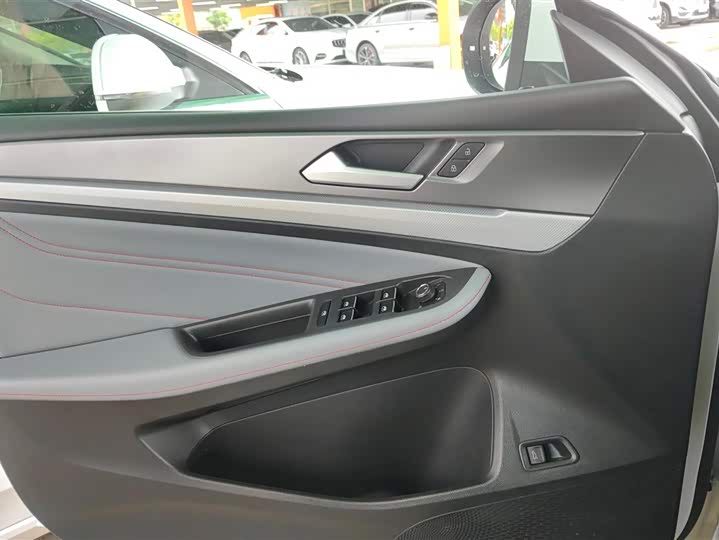 Volkswagen Lamando L 2024 2024款 凌渡L 280TSI DSG酷辣版