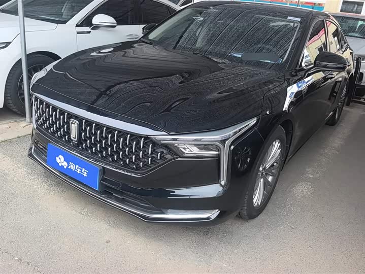 Bestune B70 2025 2025款 龙耀版 1.5T 乐享定制型
