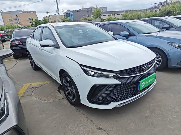 Geely Emgrand L 2022 2022款 1.4T CVT旗舰型