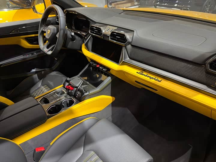 Lamborghini Urus SE 2025 2025款 4.0T 标准版