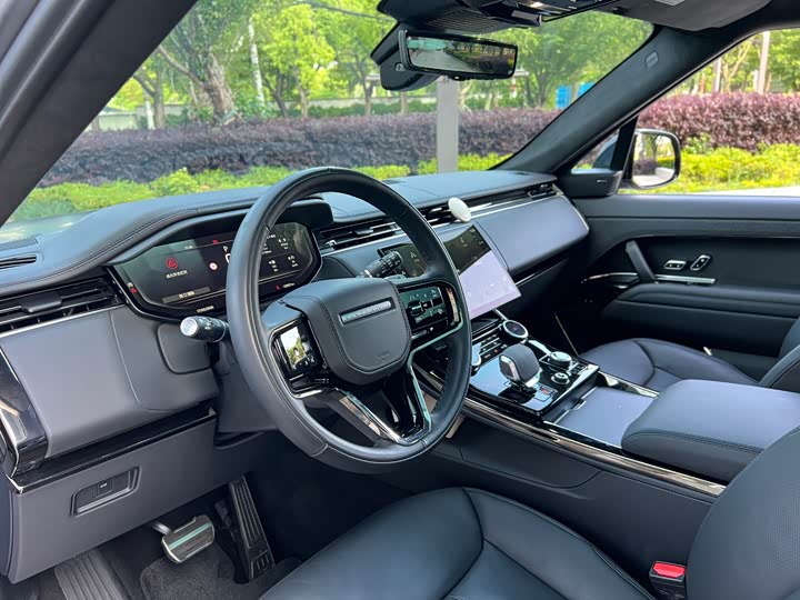 Zdjęcie 9 - Land Rover Range Rover Sport