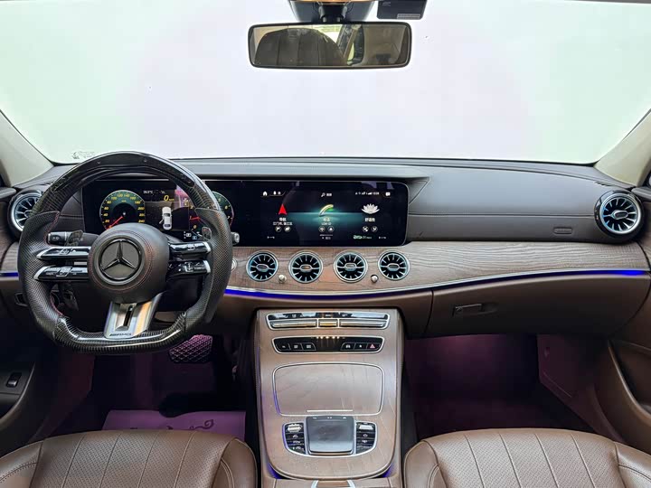 Zdjęcie 5 - Mercedes-Benz E-Class