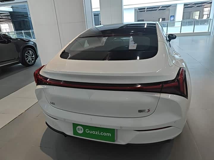 Hozon S 2023 2023款 纯电 520km 后驱Lite版