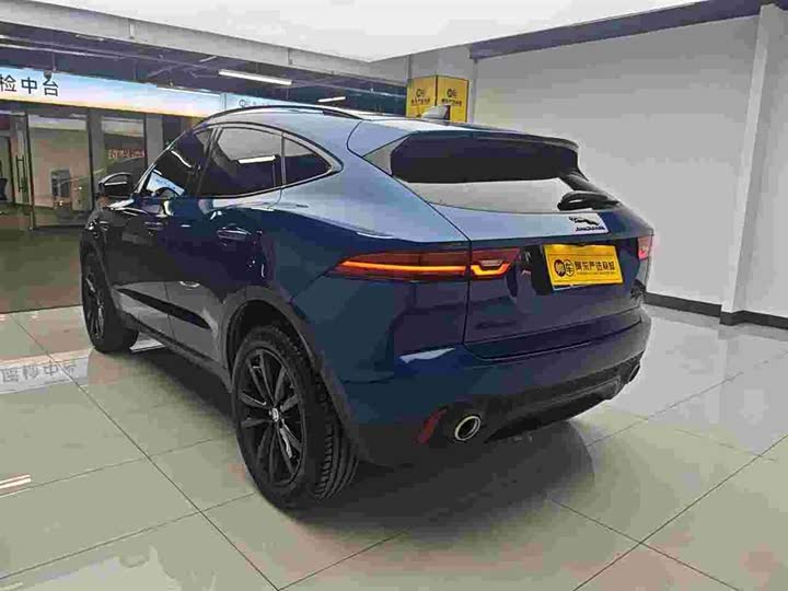 Jaguar E-Pace 2024 2024款 耀黑运动版 R-DYNAMIC SE BLACK