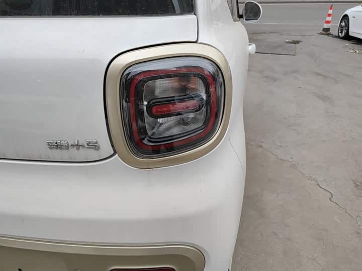 Bestune Pony 2026 2026款 222km 炫彩马