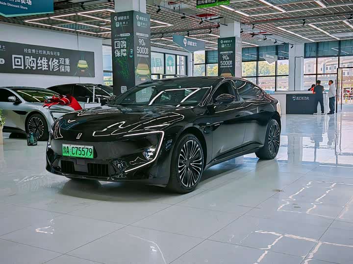 2026 Avatr 12