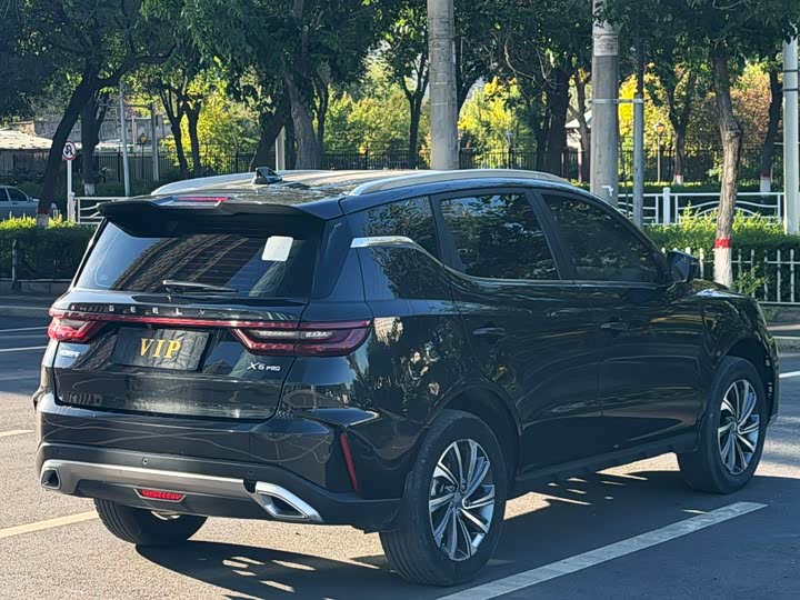 Geely Vision X6 2021 2021款 PRO 1.4T 自动尊贵型