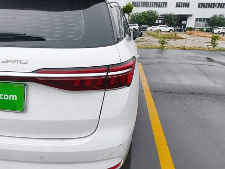 BYD Song Max 2021 2021款 升级版 1.5T 自动豪华型 7座