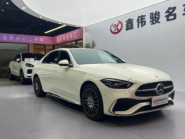 Фото 3 - Mercedes-Benz C-Class