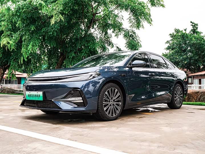 Geely Galaxy A7 2025 2025款 EM-i 150km 星舰版