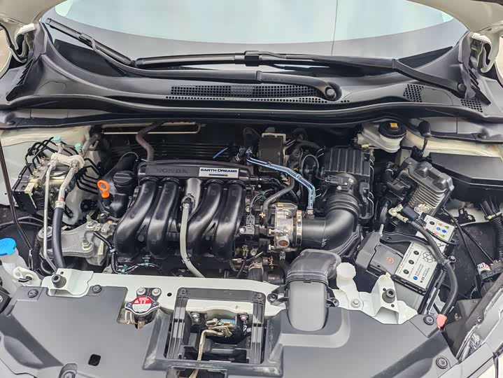 Фото 6 - Honda Vezel