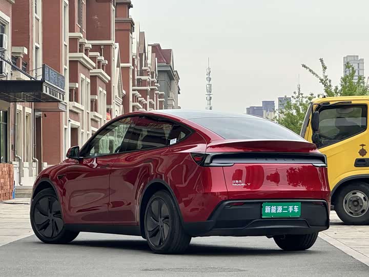 Tesla Model Y 2026 2026款 后轮驱动版