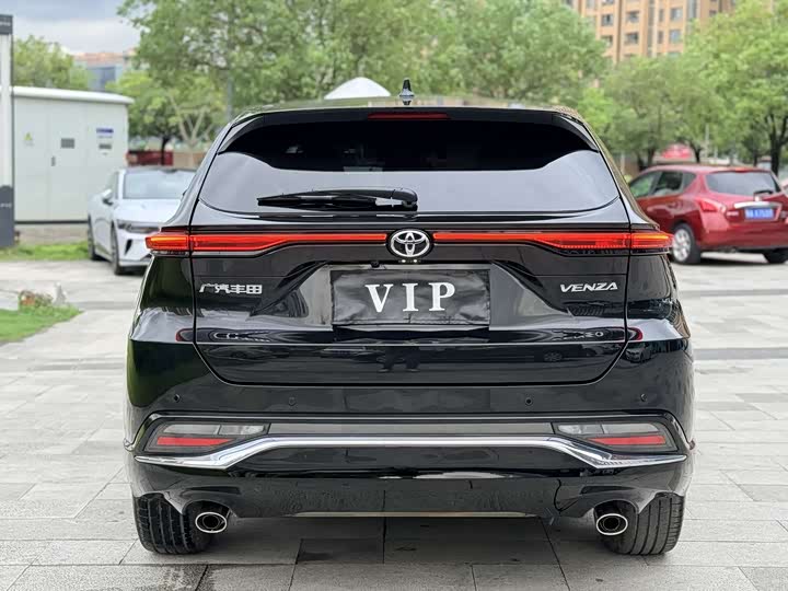 Фото 4 - Toyota Venza