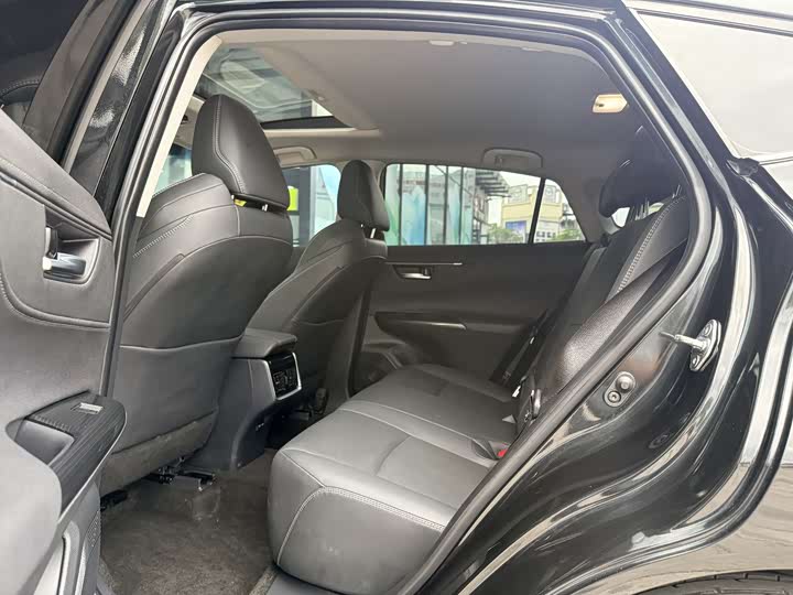 Фото 6 - Toyota Venza