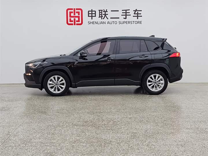 Фото 4 - Toyota Corolla Cross