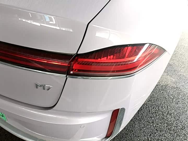 Roewe M7 DMH 2025 2025款 160km舒享版