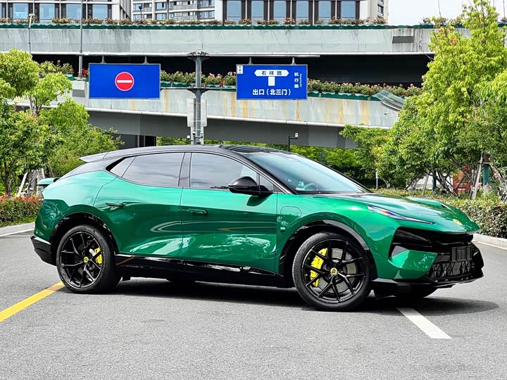 2024 Lotus Eletre