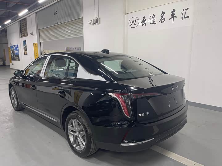 Hongqi E-QM5 2026 2026款 500km 时代出行版