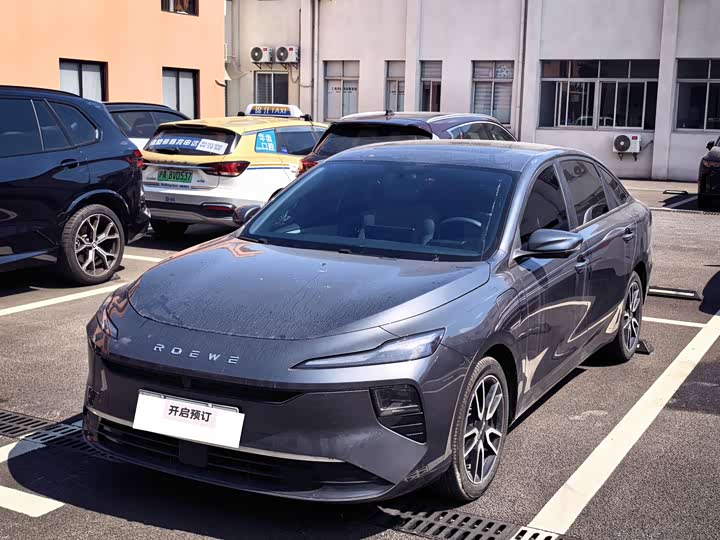 Roewe D6 2025 2025款 520km 尊享版
