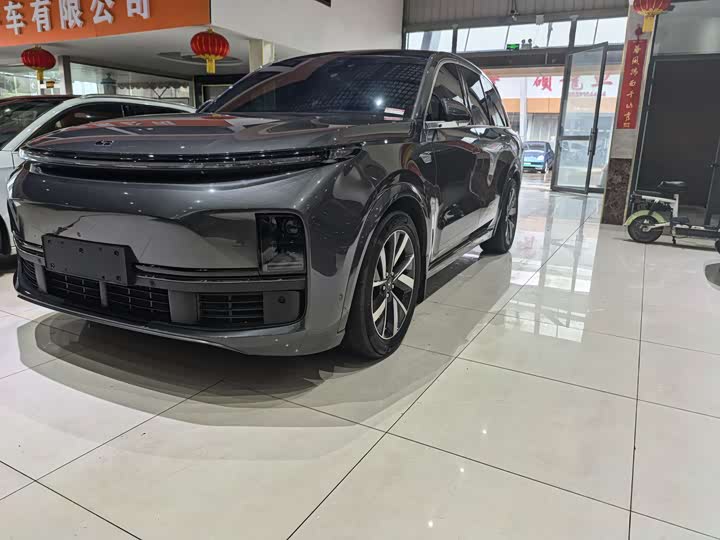 Zdjęcie 1 - LiXiang L8