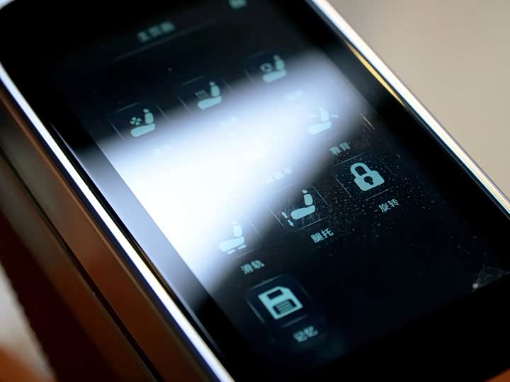 Mercedes-Benz V-Class 2022 2022款 V 260 L 长轴距尊贵版