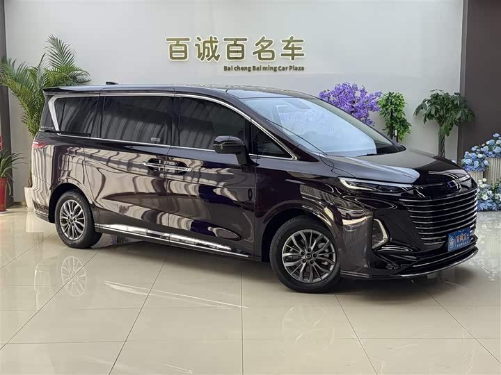 2023 Bestune M9