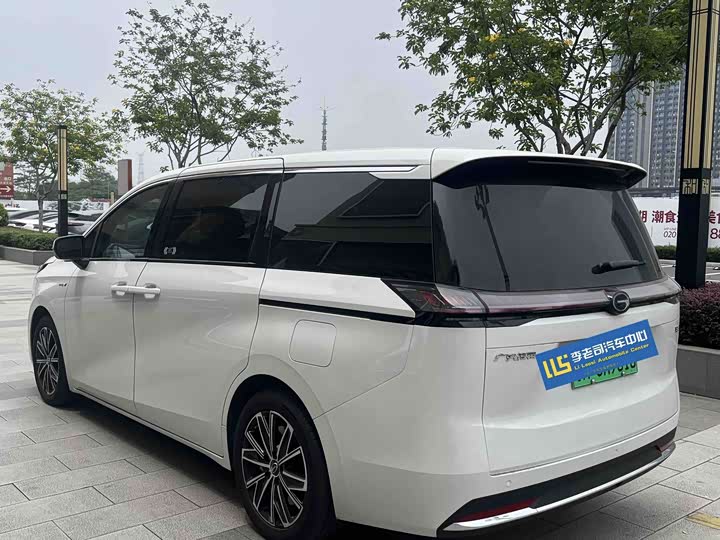 GAC Trumpchi E8 2024 2024款 荣耀系列 2.0L 智在版