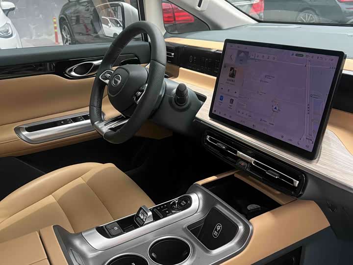 GAC Trumpchi E8 2024 2024款 荣耀系列 2.0L 智在版