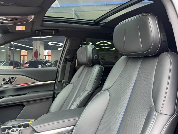 Cadillac XT5 2025 2025款 2.0T 尊贵型