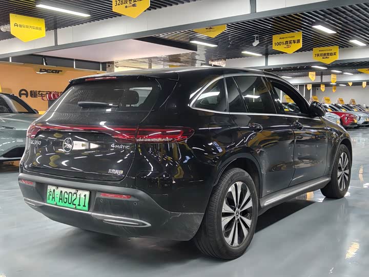 2021 Mercedes-Benz EQC