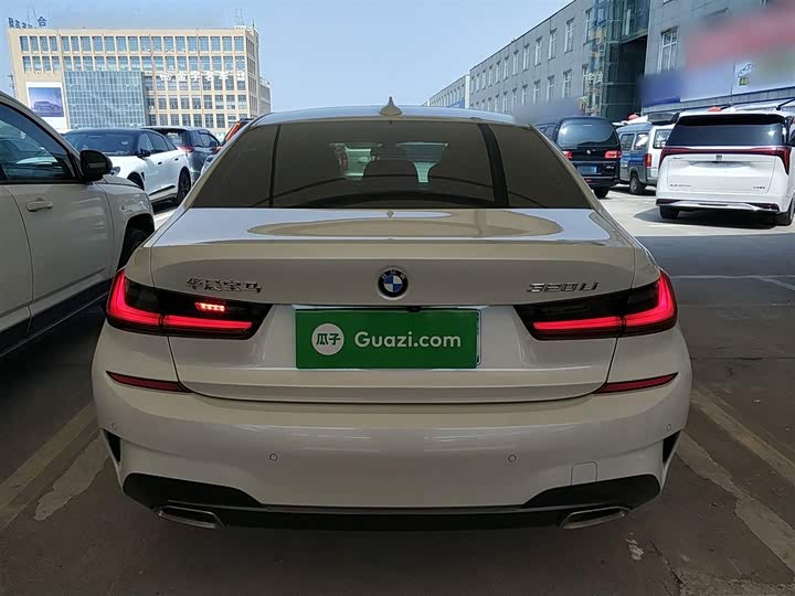 Фото 4 - BMW 3 Series