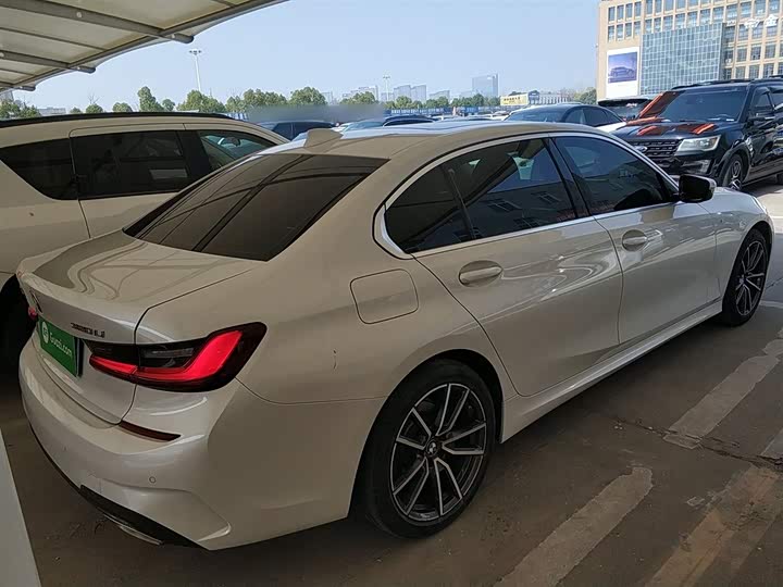 Фото 5 - BMW 3 Series