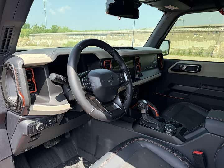 2025 Ford Bronco