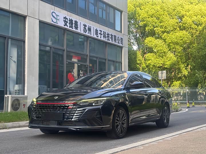 Фото 1 - Dongfeng Aeolus Yixuan Max
