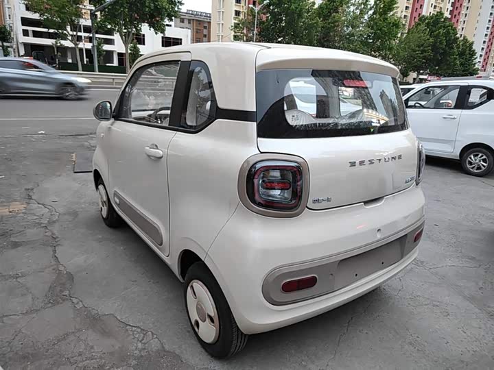 Bestune Pony 2026 2026款 222km 炫彩马