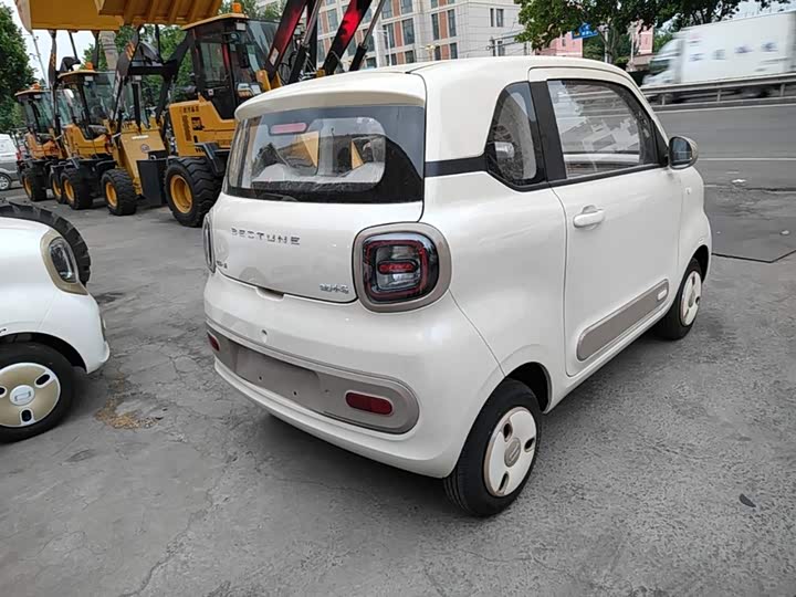 Bestune Pony 2026 2026款 222km 炫彩马
