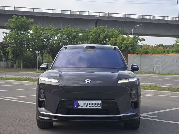 Фото 3 - Nio ES8