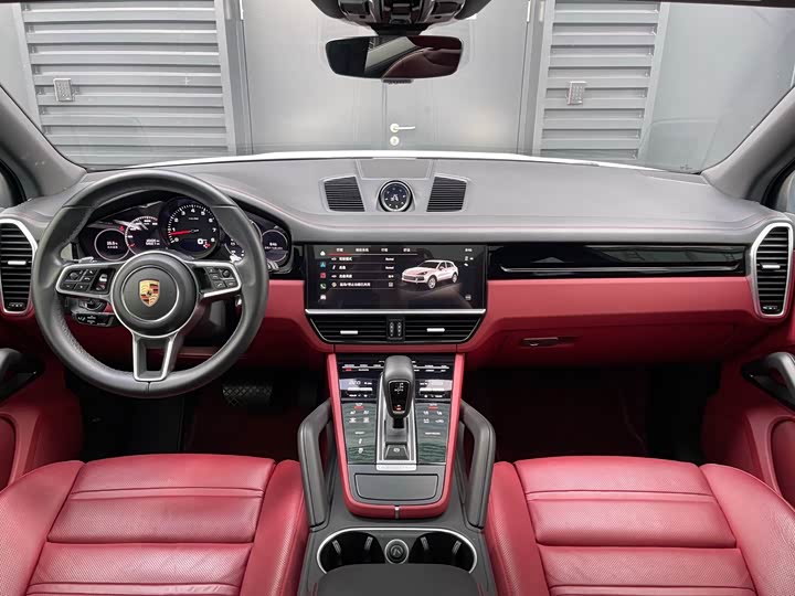 Zdjęcie 8 - Porsche Cayenne