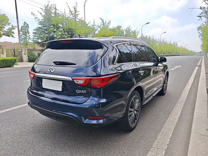 Infiniti QX60 2020 2020款 2.5 S/C Hybrid 两驱卓越版