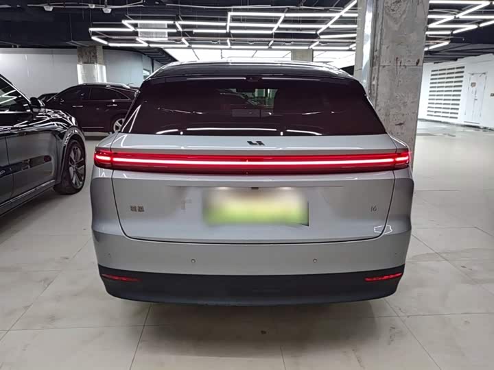 LiXiang i6 2025 2025款 两驱标准版