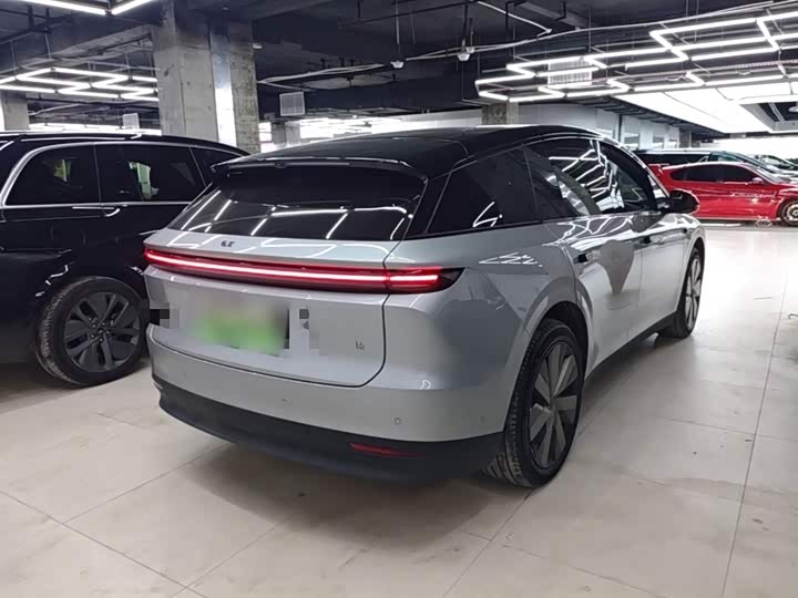 LiXiang i6 2025 2025款 两驱标准版