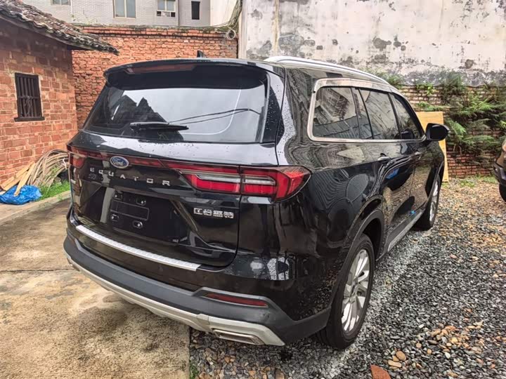 Ford Equator 2023 2023款 EcoBoost 225 铂领型 7座（2/2/3）