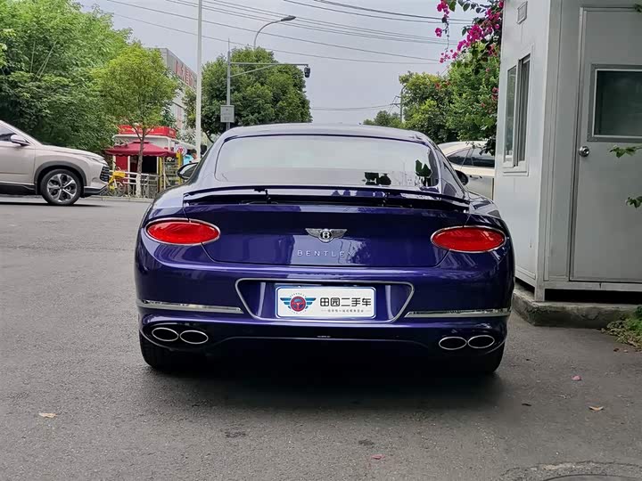 Фото 5 - Bentley Continental GT