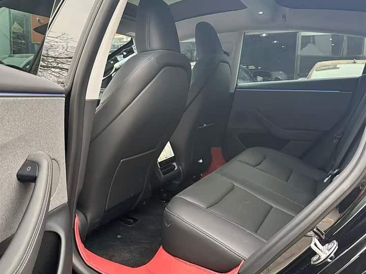 Tesla Model 3 2025 2025款 改款 后轮驱动版