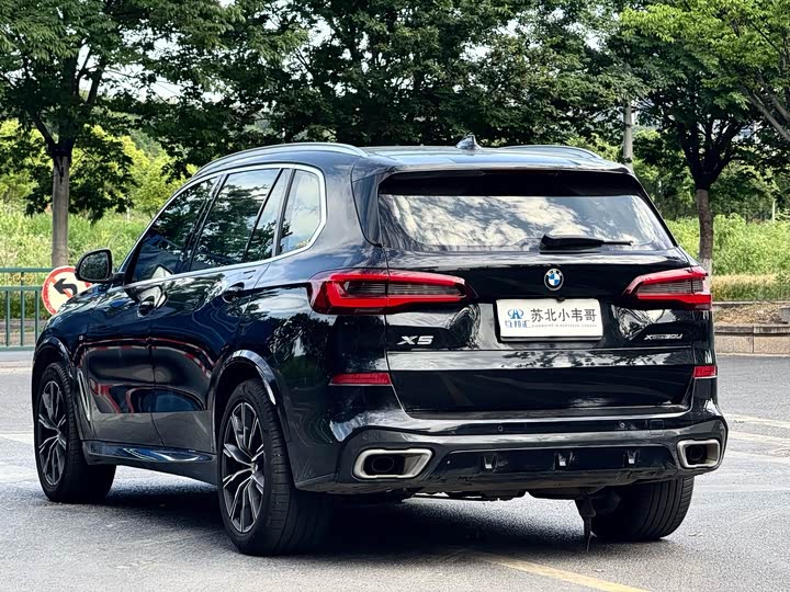 Photo 6 - BMW X5