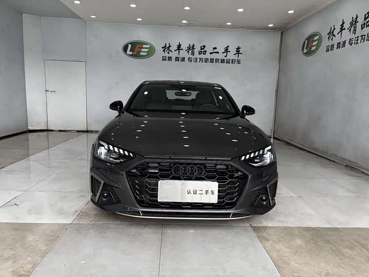 Фото 3 - Audi A4L
