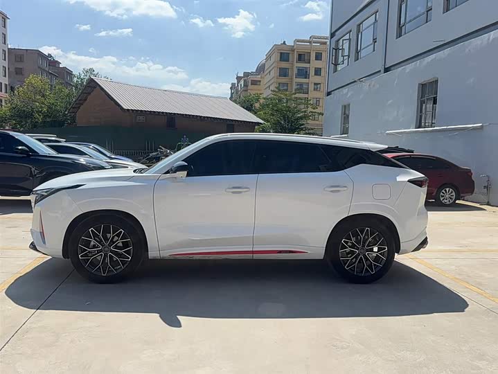 Changan Oshan Z6 2023 2023款 蓝鲸 1.5T DCT智领型