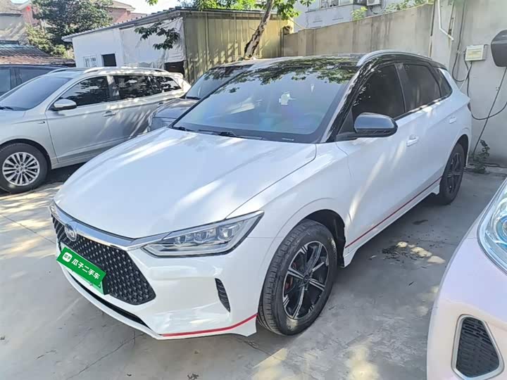 Фото 2 - BYD E2